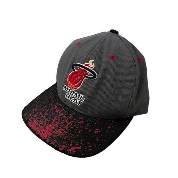 Miami Heat NBA Hardwood Classics Mitchell Snap Wool/Acrylic Snapback Hat Cap euc - Picture 2 of 7